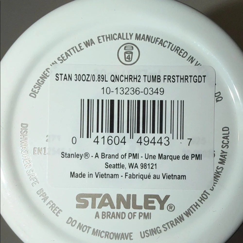 NWT Stanley Target Exclusive 30oz Quencher H2.0 White Pink Hearts
